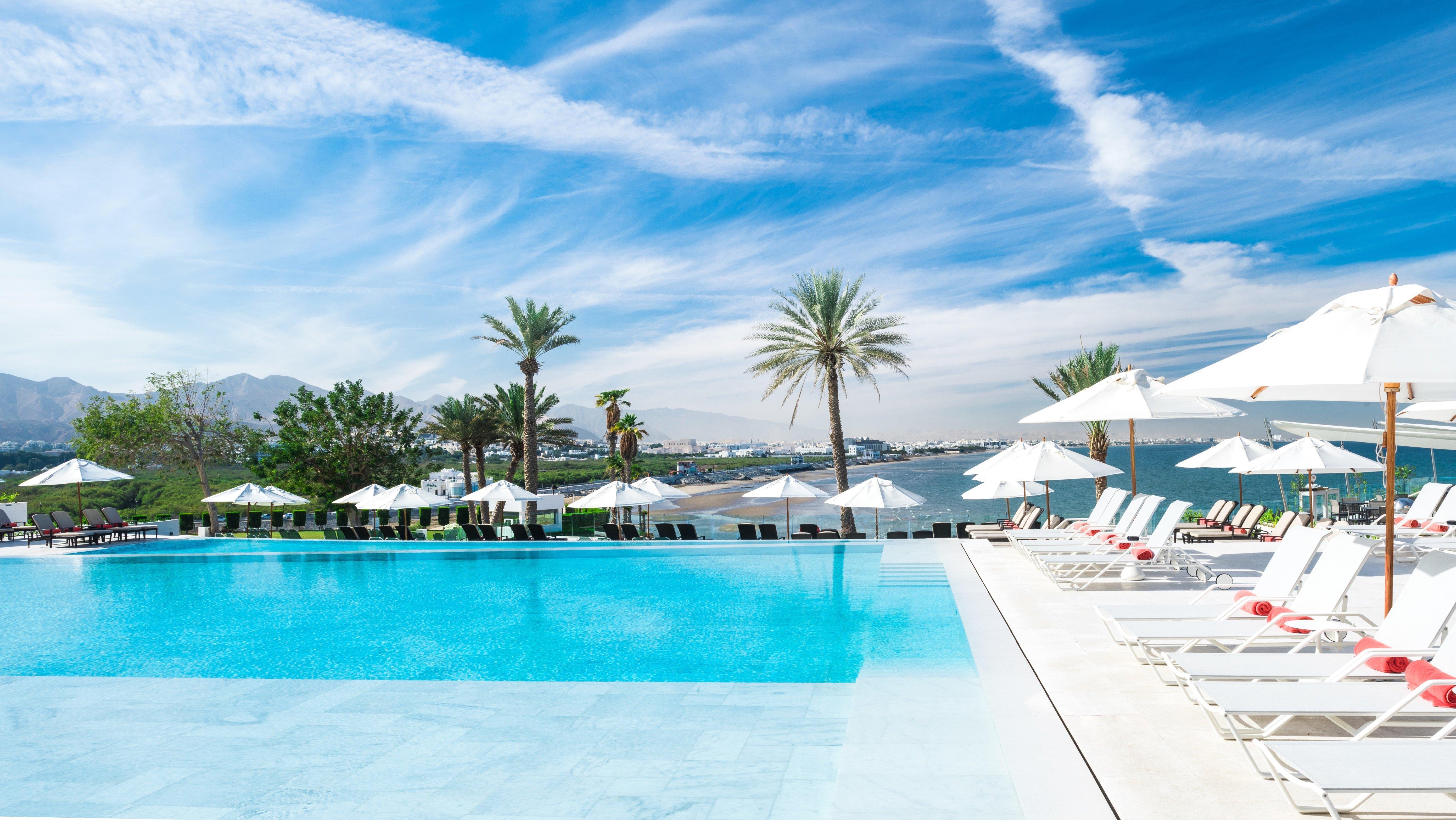 Hotel Crowne Plaza Muscat By Ihg Esterno foto